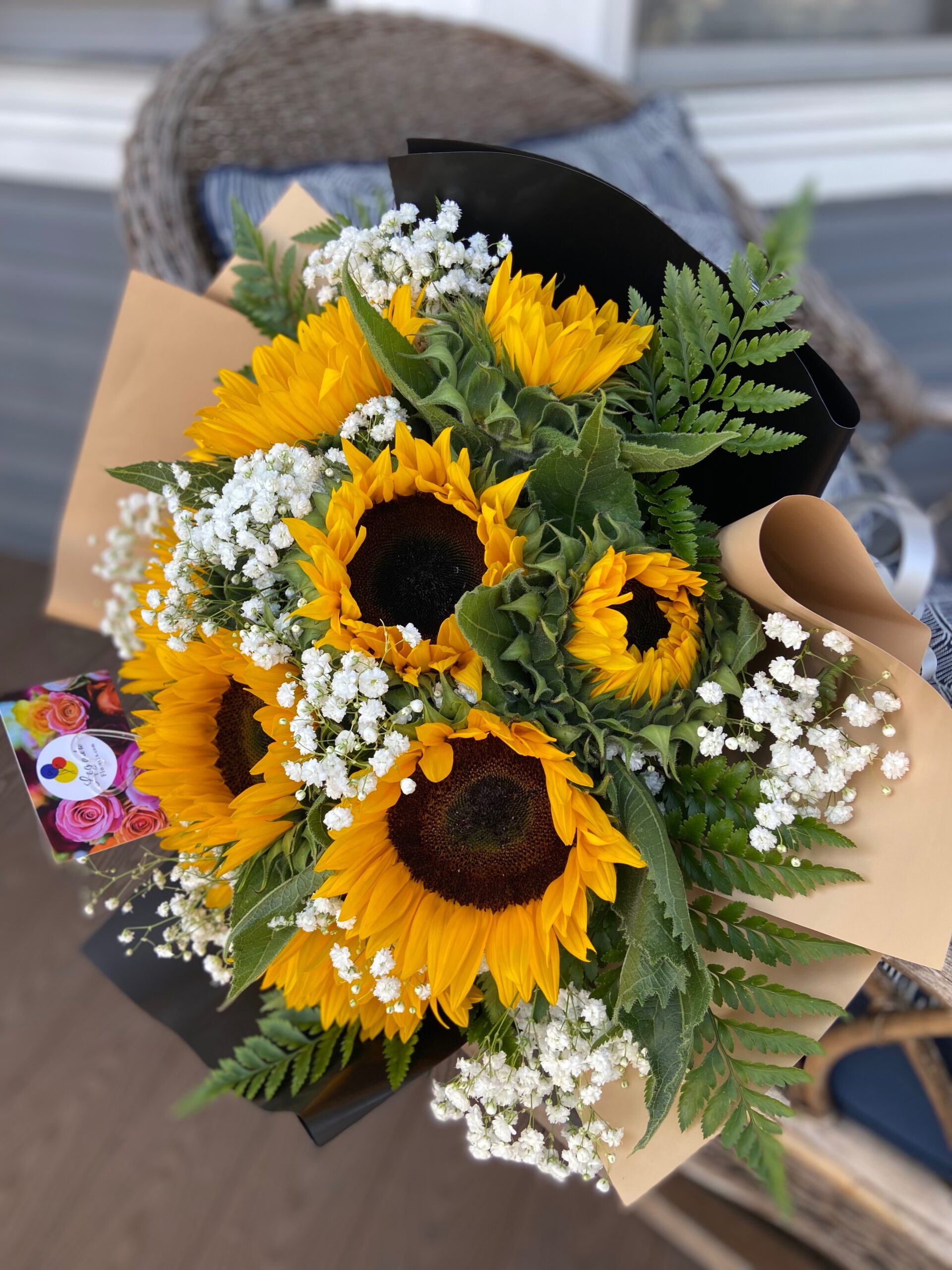 Mixed Flower Bouquet – Seasonal Designer’s Choice - Image 5