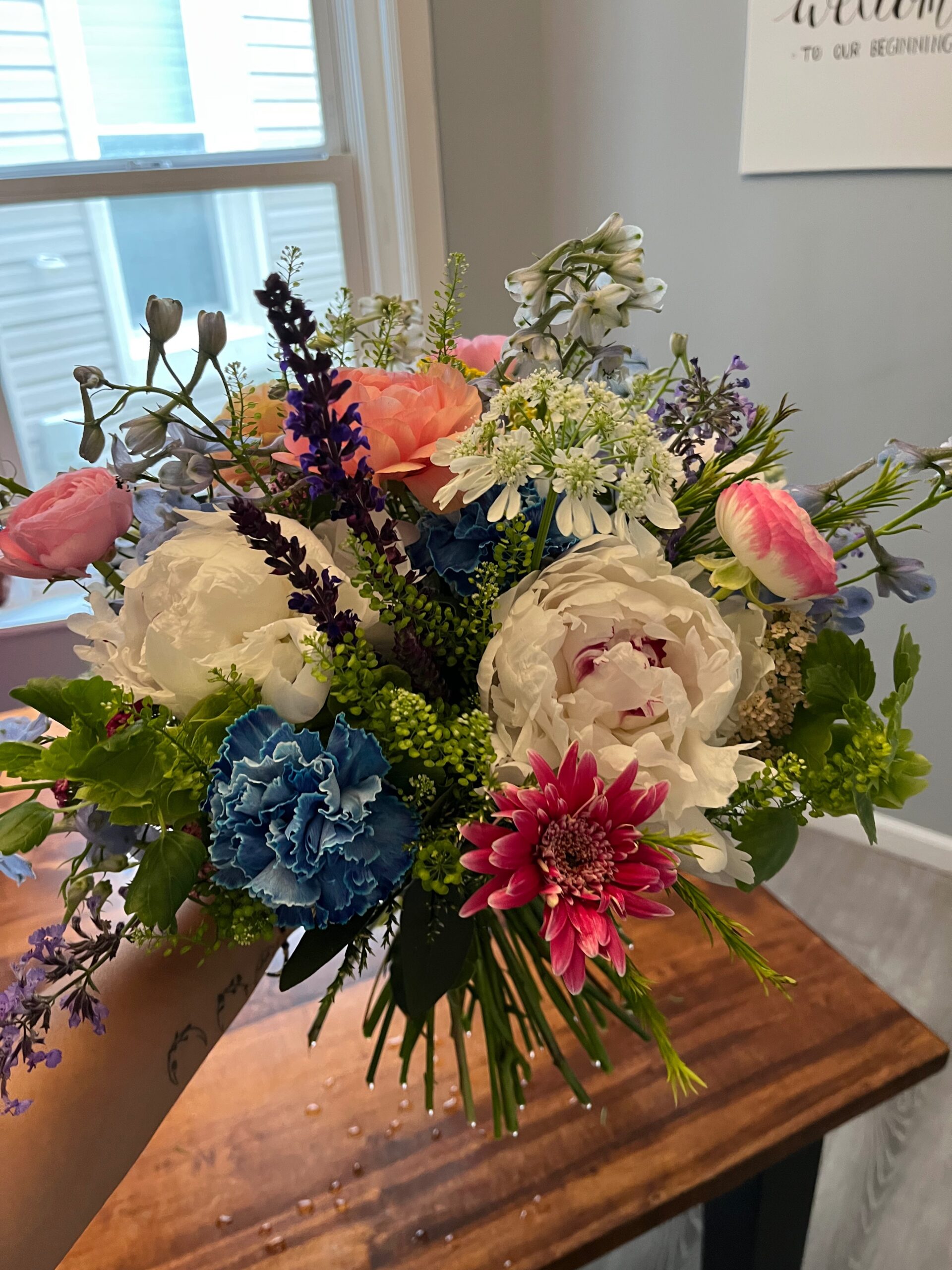 Mixed Flower Bouquet – Seasonal Designer’s Choice - Image 10